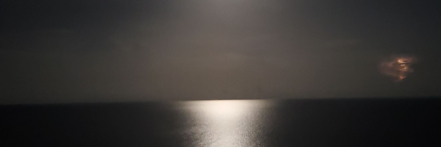 realAschyn's profile banner image