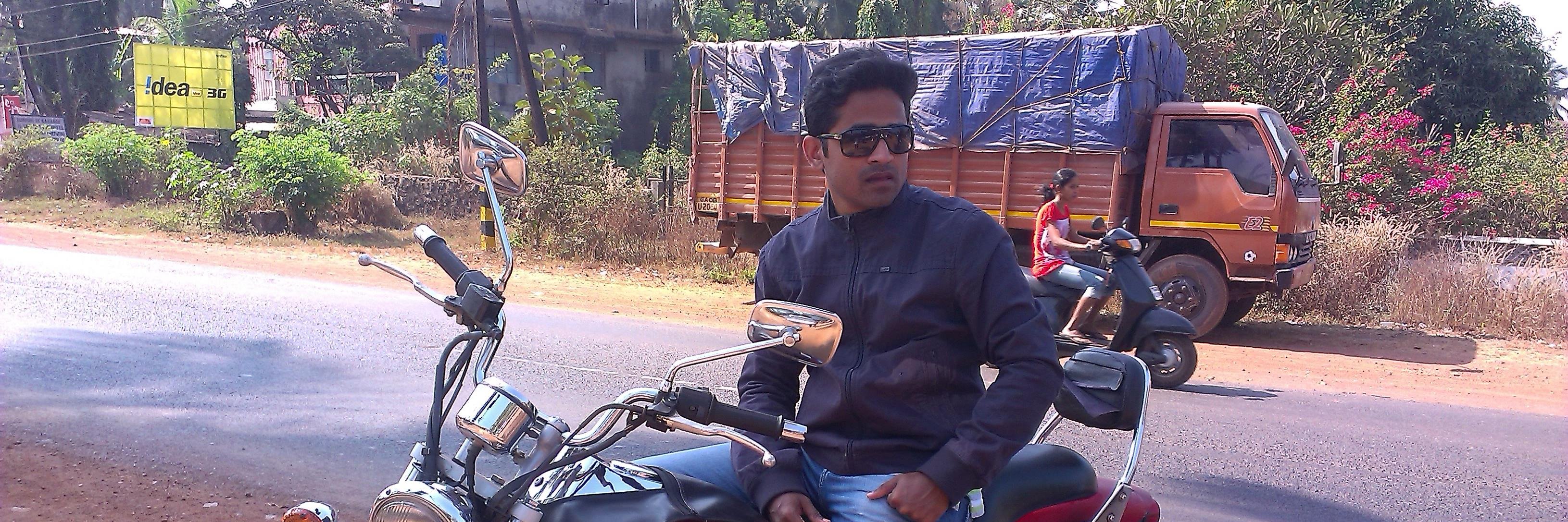 Rohnnaik's profile banner image