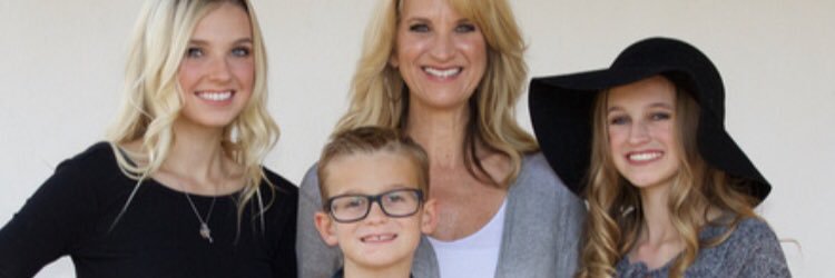 HessStacie's profile banner image