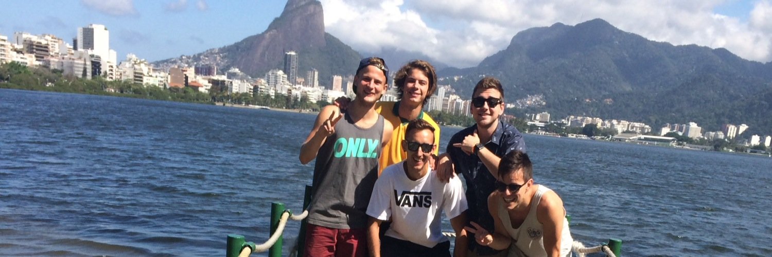opeytom's profile banner image