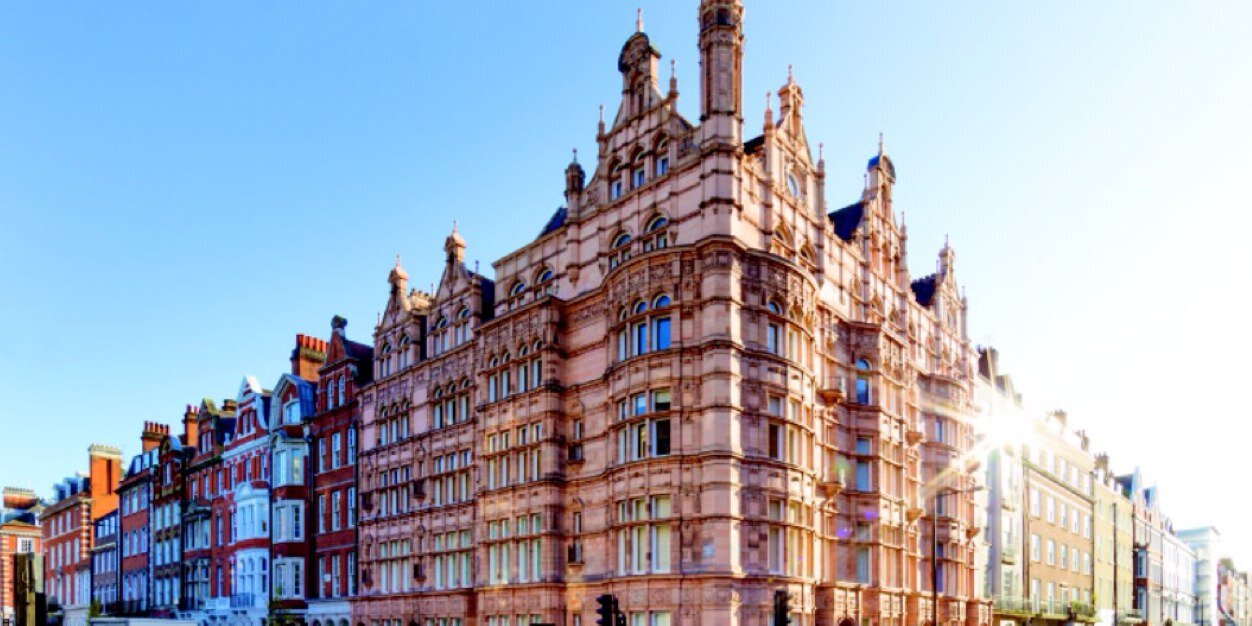London Eye Hospital banner