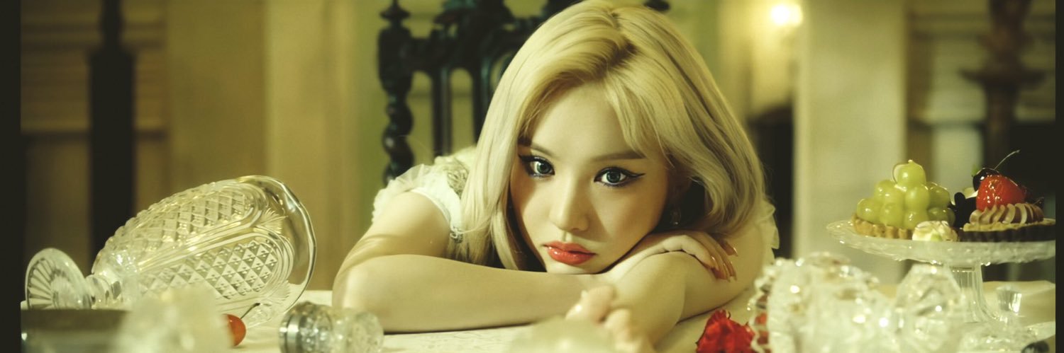 SoftSoftVivi's profile banner image