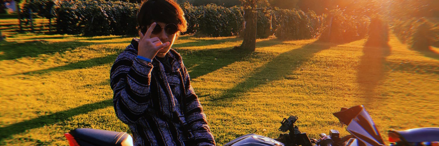 houseguyy's profile banner image