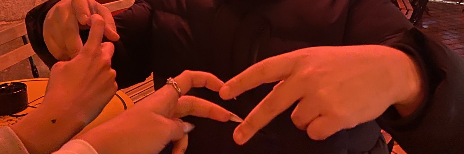 lorinegth's profile banner image