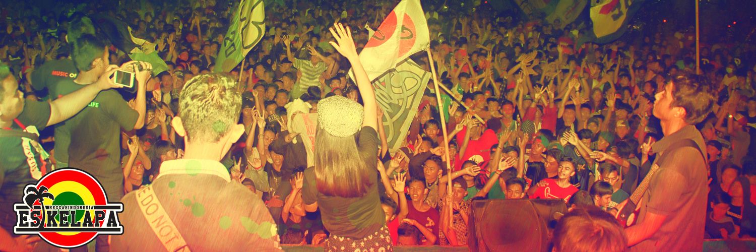 Es Kelapa Reggae banner
