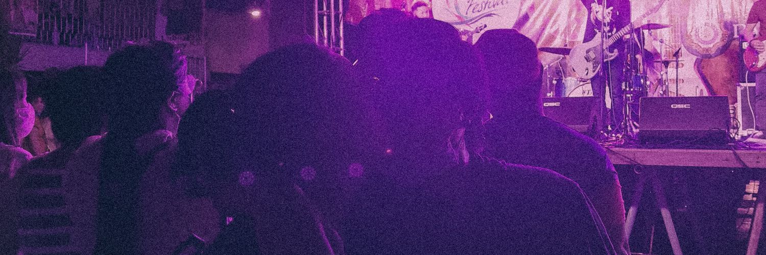 irislee320's profile banner image