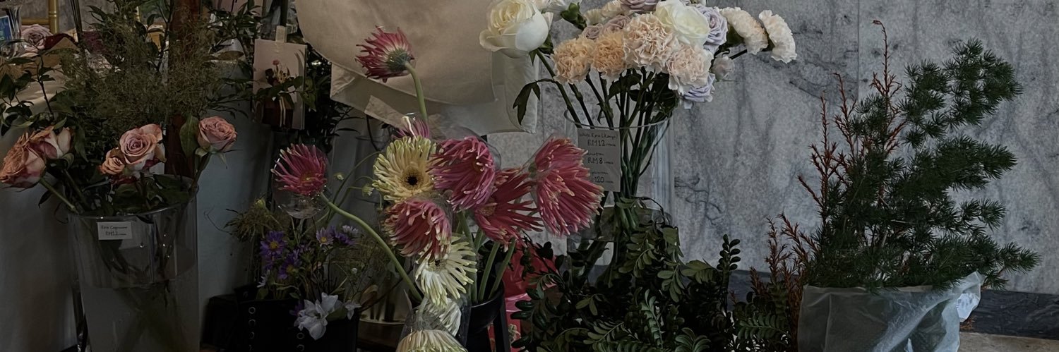 Shuyeee's profile banner image