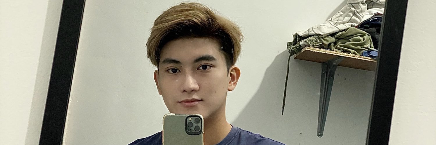 handsomeblueee's profile banner image
