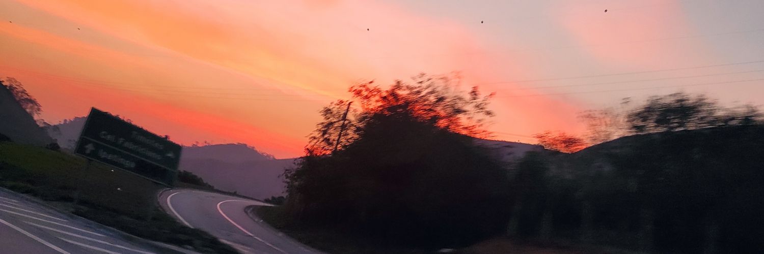 heyzabella's profile banner image