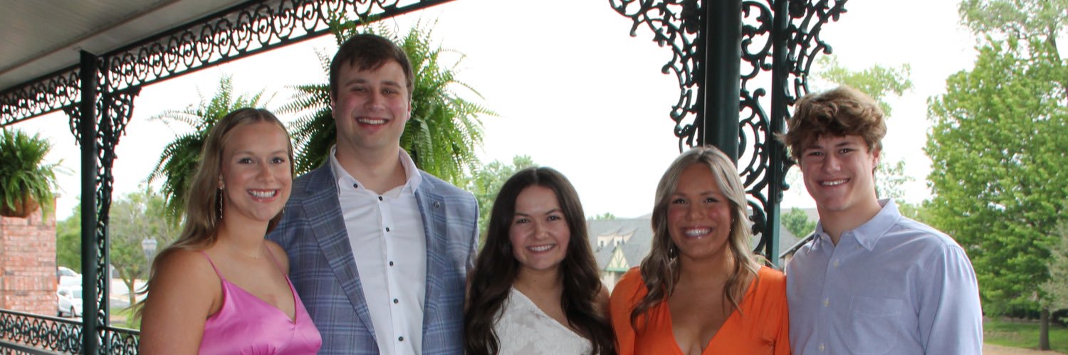 Grace_Scheer's profile banner image