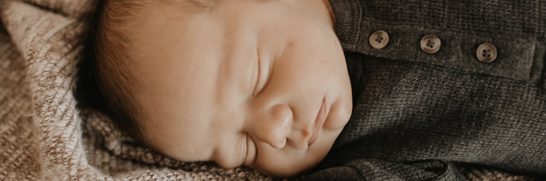 DovelLyndsey's profile banner image