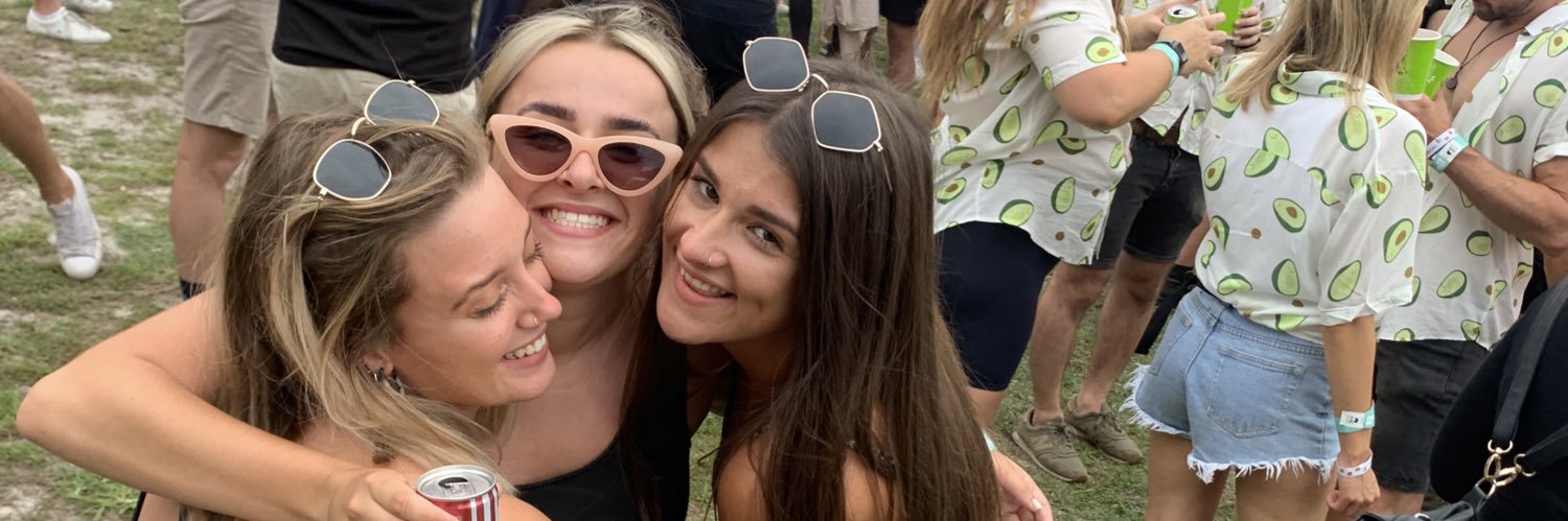 Courteney Marshall banner