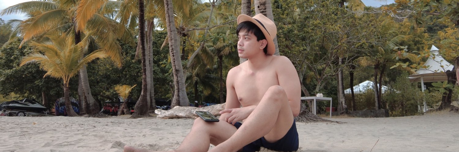 kimjayar's profile banner image