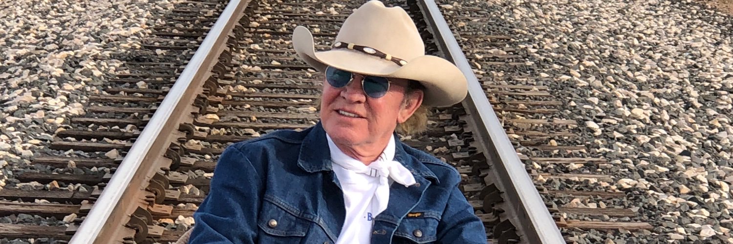 garypnunn's profile banner image