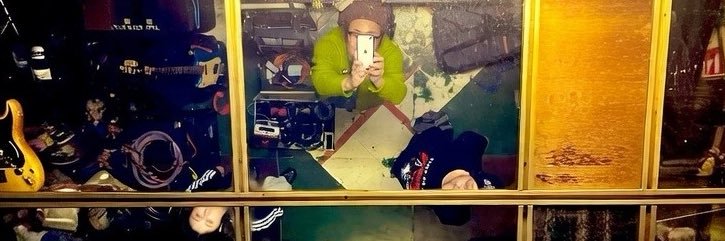 private concept banner