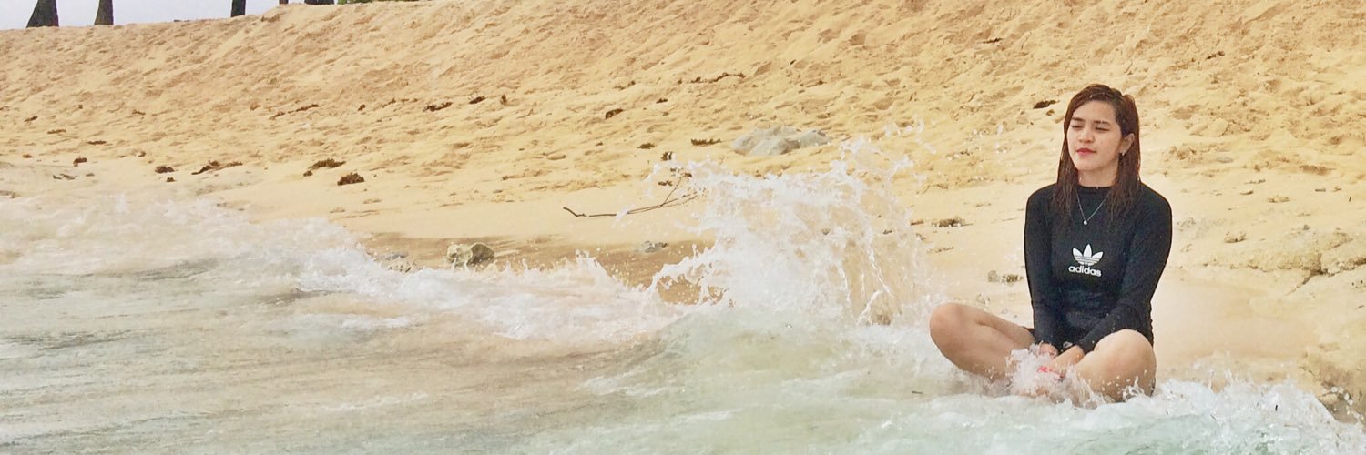 iamyasmira's profile banner image