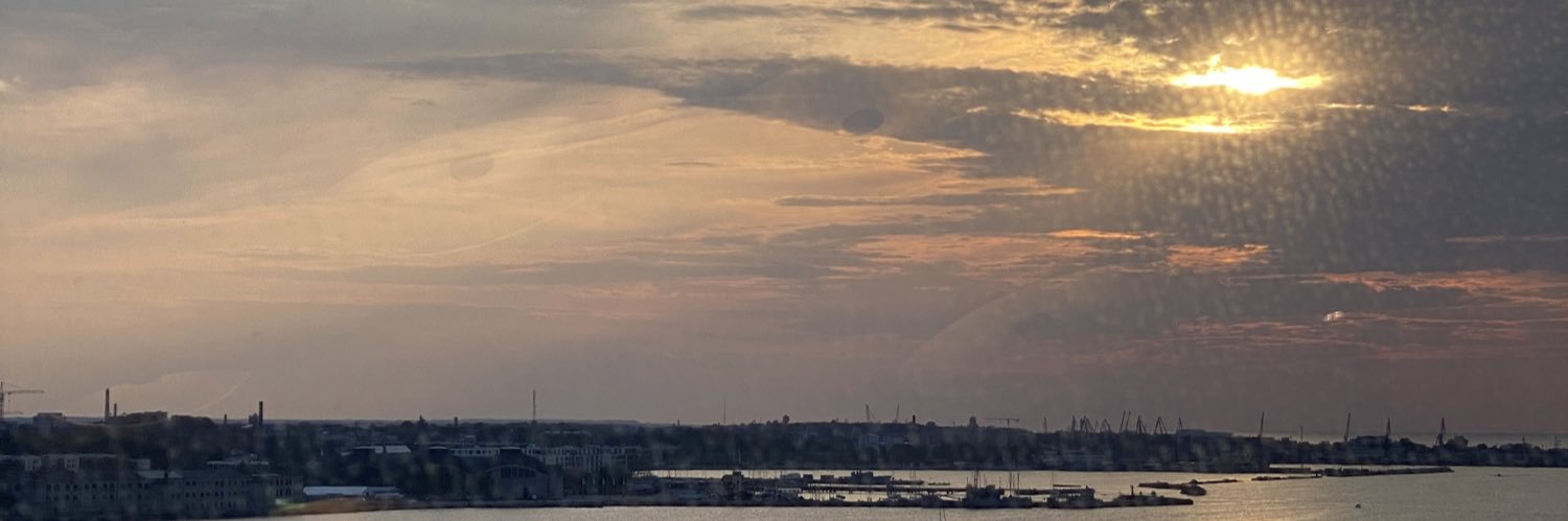 Danielmilen's profile banner image