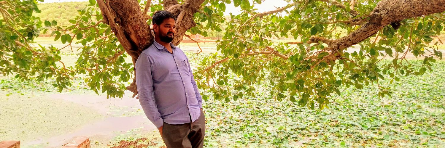 yogeshkrm's profile banner image