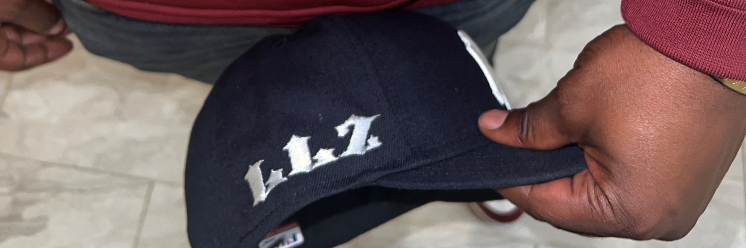 tez252_'s profile banner image