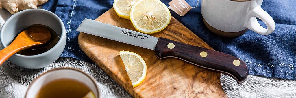 R Murphy Knives banner