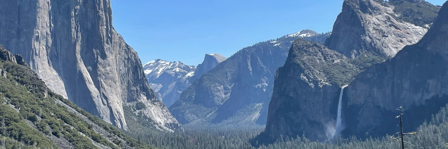 KossyiK's profile banner image