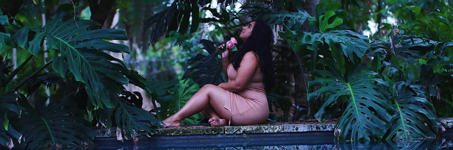 expansivemama's profile banner image