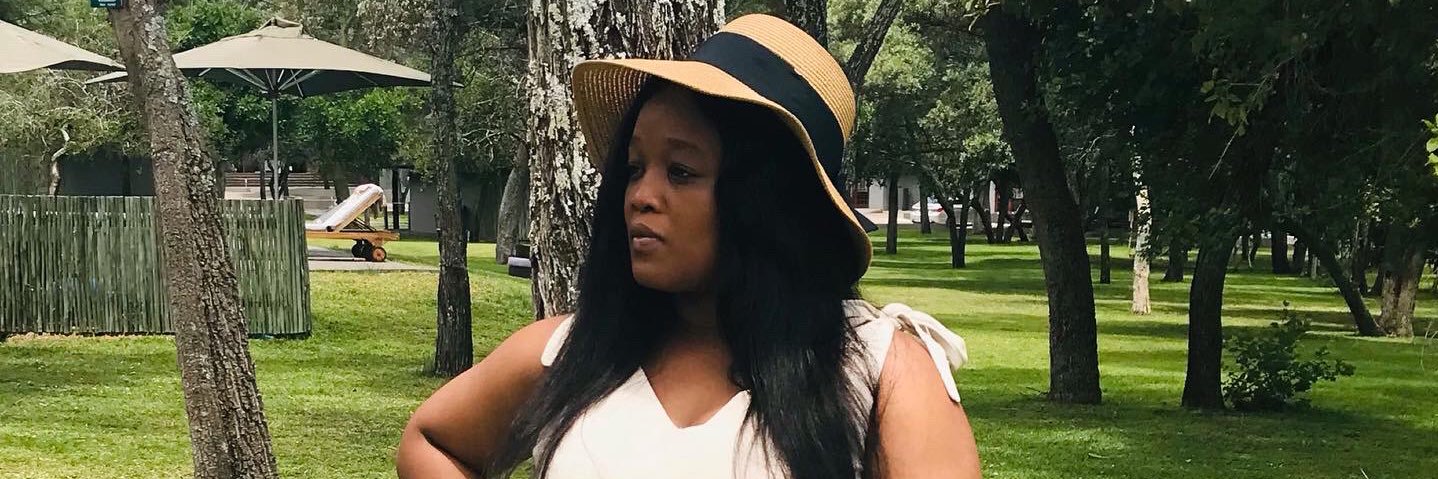 phiweeunicia's profile banner image
