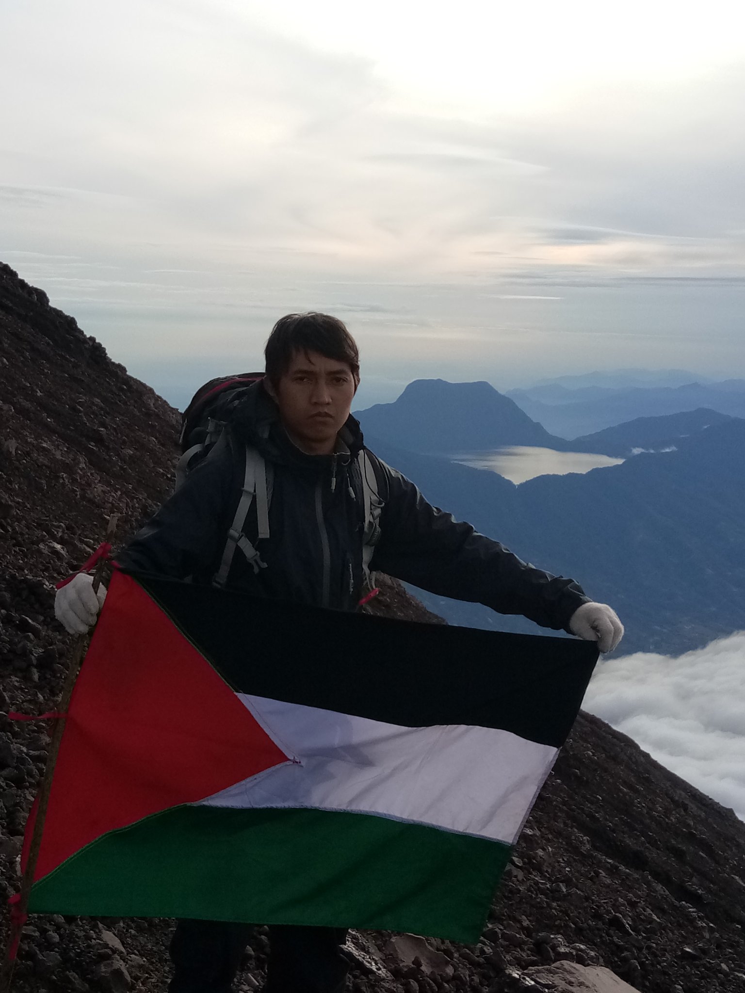 DodiAsiar's profile banner image