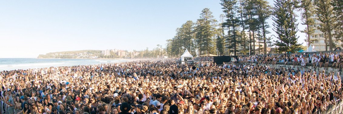 AUS Open of Surfing banner