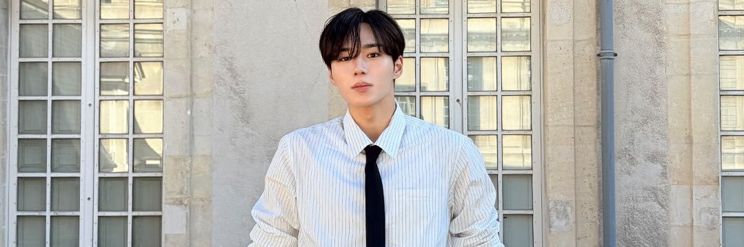 thin8281's profile banner image