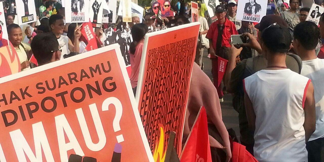 StillWantToVote's profile banner image