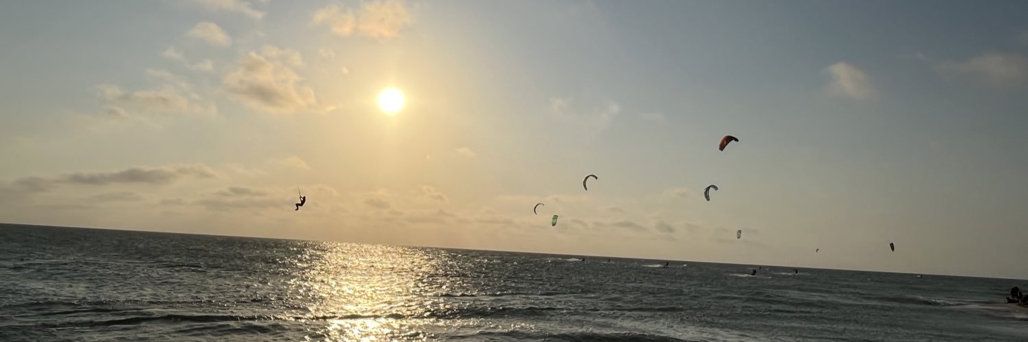 abbiitorres's profile banner image