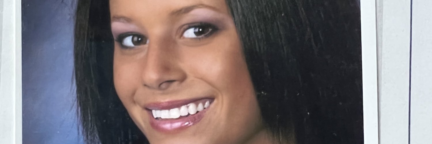 erikananette_'s profile banner image