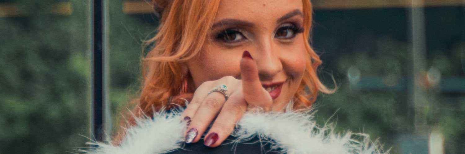 mahdeon's profile banner image