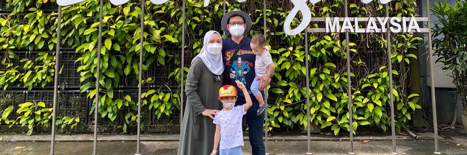 naamafif's profile banner image