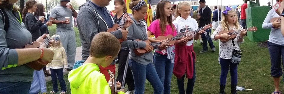 AmahiUkulele's profile banner image
