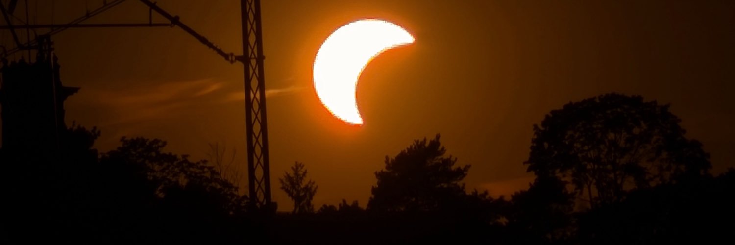_spacetoast's profile banner image