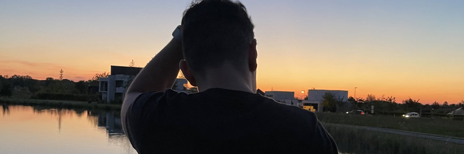 dematouff's profile banner image