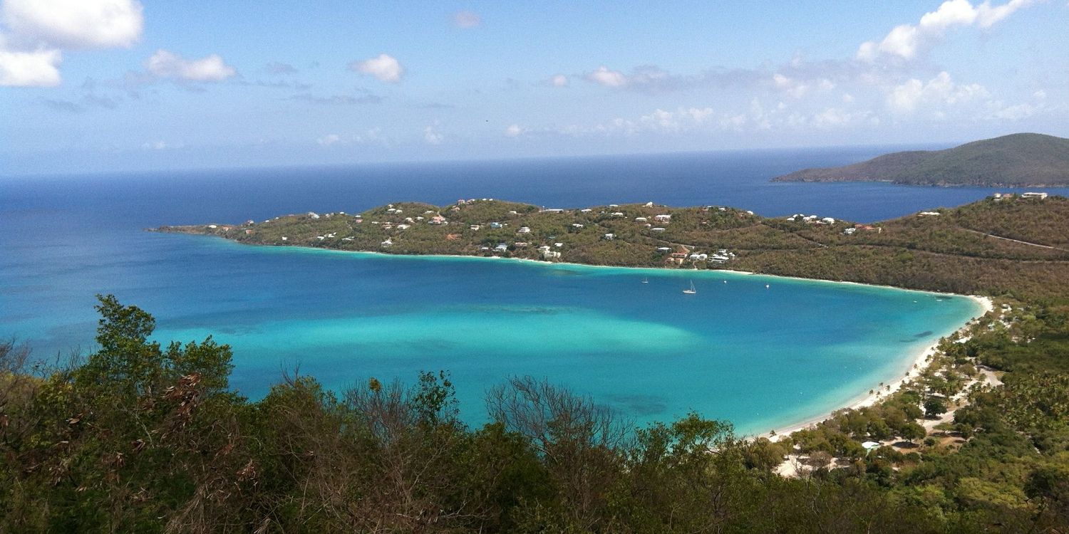 Dean CharlΣs banner