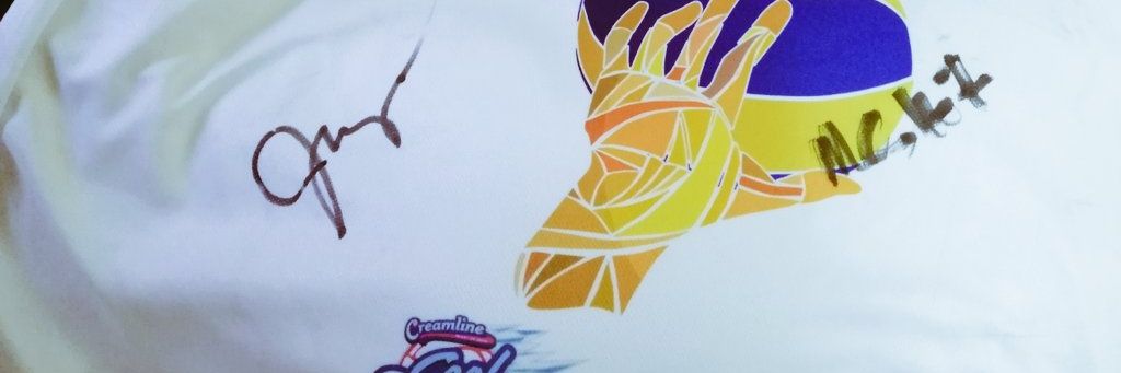 husseycate's profile banner image