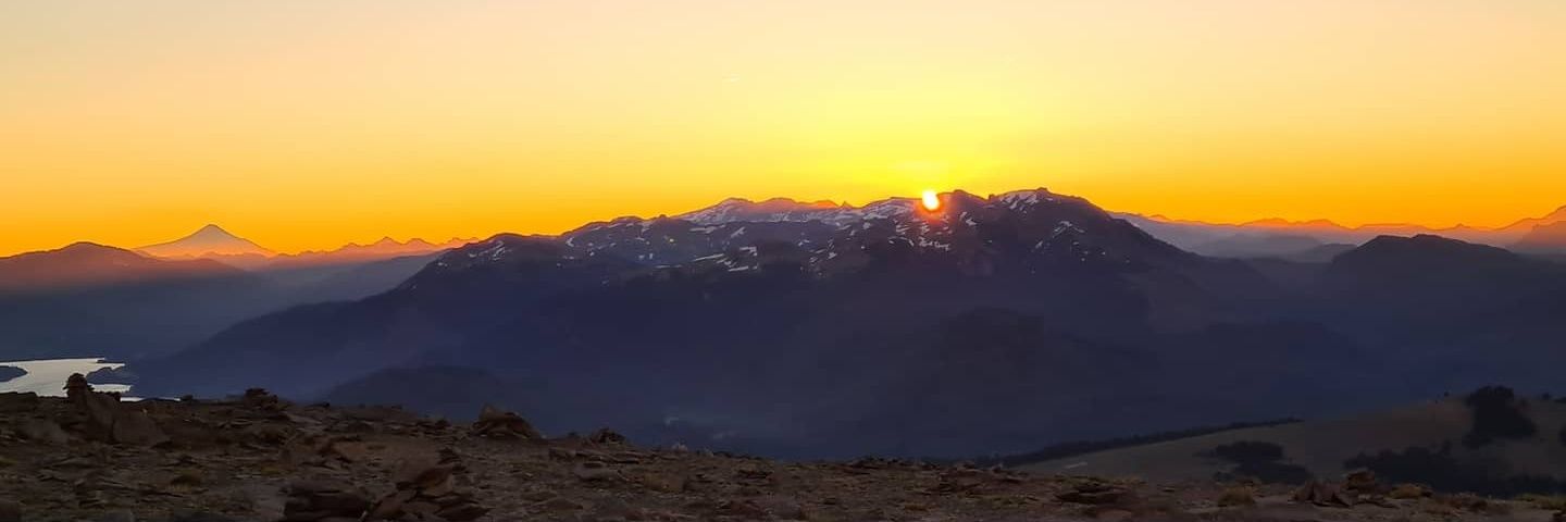 ucumar8's profile banner image