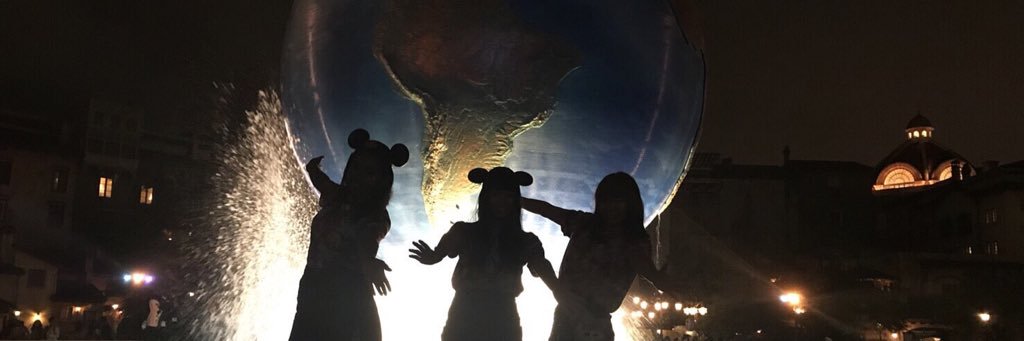 _moelmo_'s profile banner image