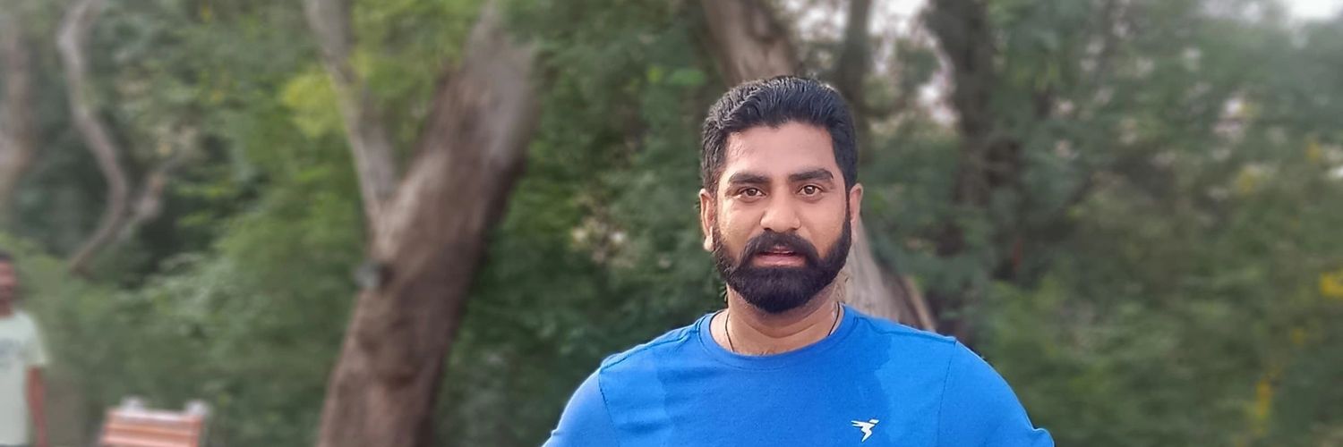 BaghlaInsan's profile banner image