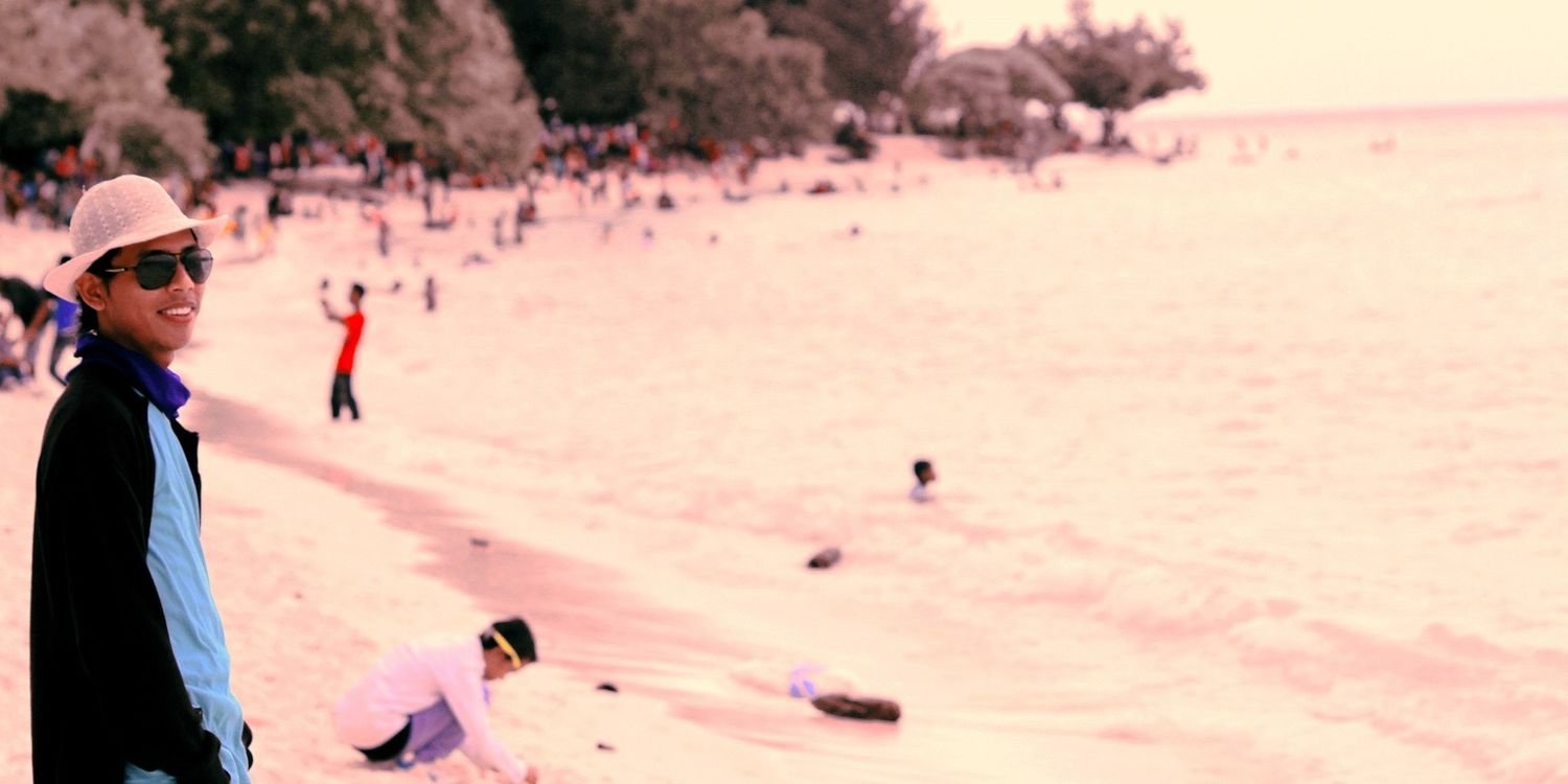 adhyna01's profile banner image