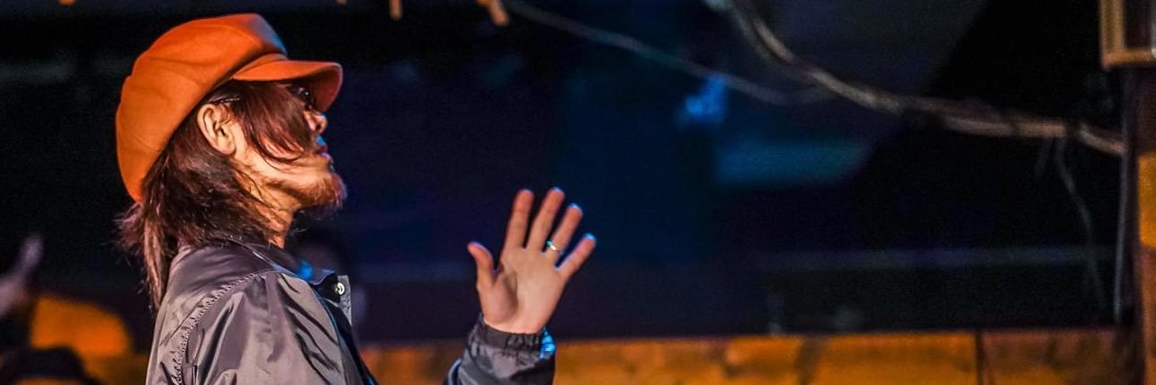 狐 banner