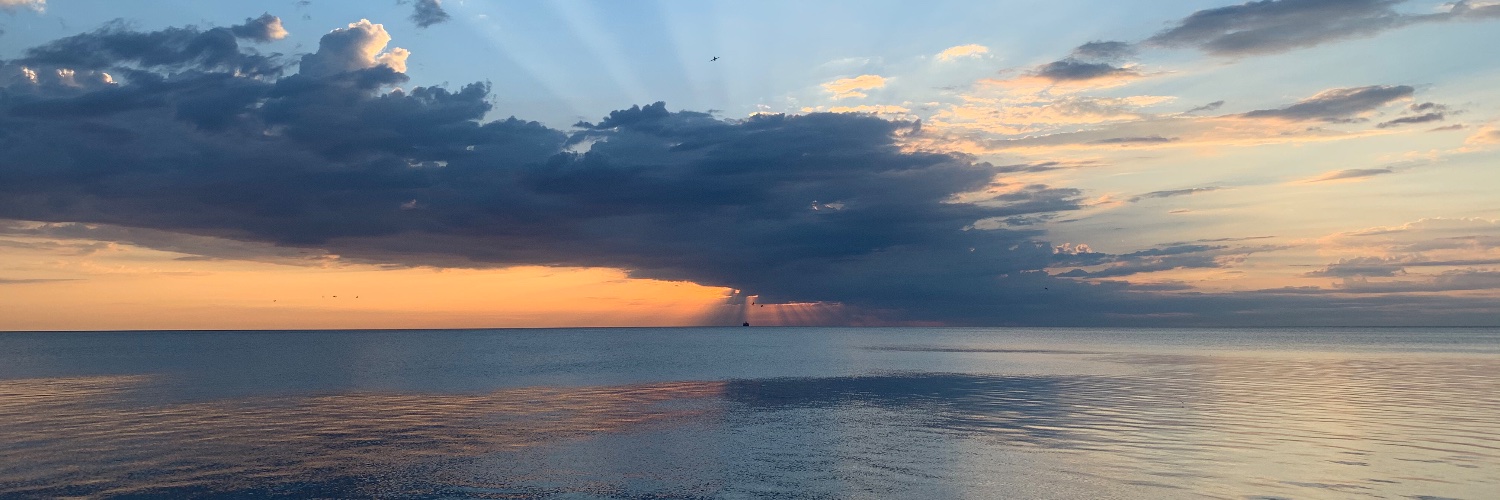 HannahLutz1's profile banner image