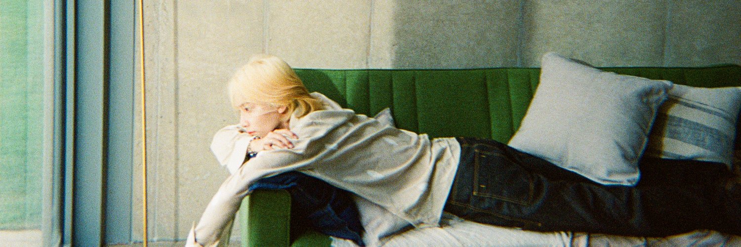 AnneHsu25's profile banner image