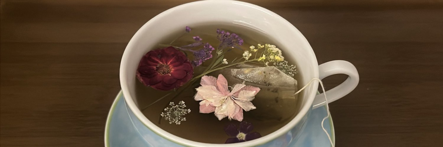 teresacort_'s profile banner image
