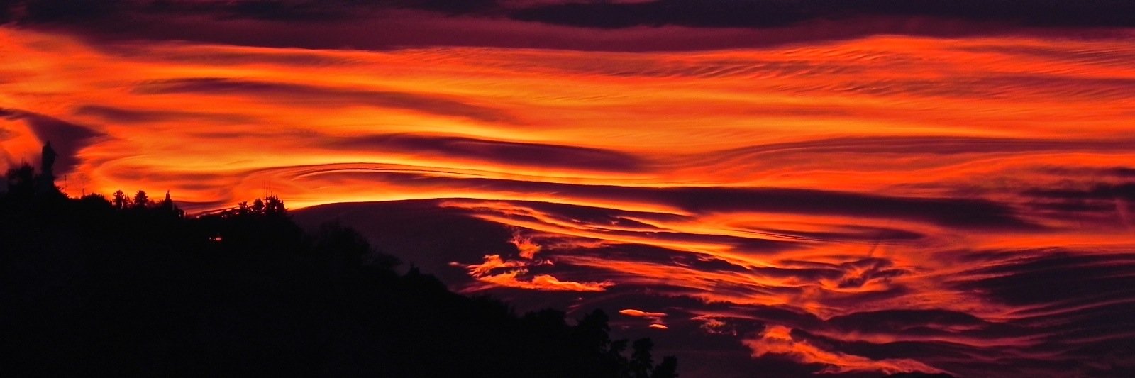 Raúl Valenzuela banner