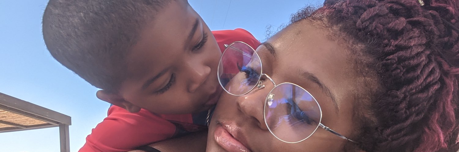 Tiinymj_'s profile banner image